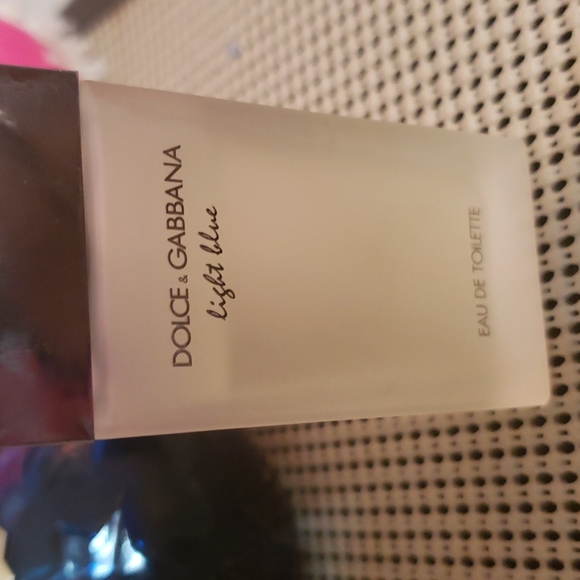 PerfumesPerfumes - Picture 4 of 4